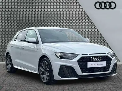 Used Audi A1 S-Line 150 HP (110 kW) 2024 White SUV