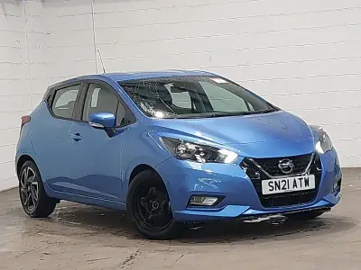 Usata Nissan Micra Acenta 92 CV (67 kW) 2021 Blu Utilitaria