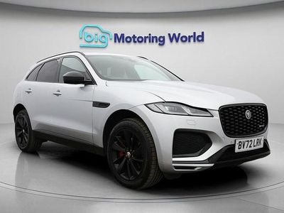 Begagnad Jaguar F-Pace R-Dynamic 204 HK (150 kW) 2023 Silver SUV