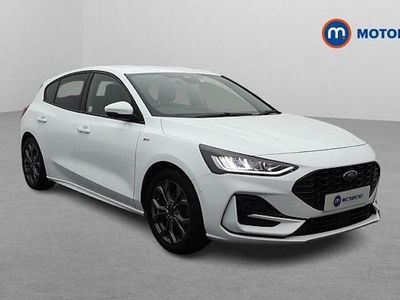 Used Ford Focus ST-Line 155 HP (114 kW) 2021 White Hatchback
