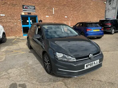 Used VW Golf VII SE 113 HP (83 kW) 2018 Grey Hatchback