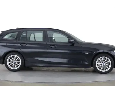 Used BMW 330e 292 HP (214 kW) 2022 Black Estate