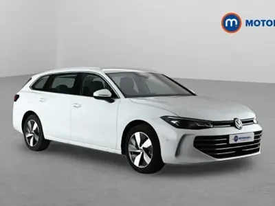 Usado VW Passat Life 204 HP (150 kW) 2025 Branco Carrinha