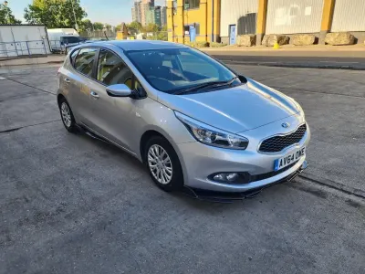 Used Kia Ceed 2014 Silver Hatchback