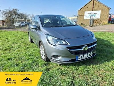 Used Vauxhall Corsa SRi 90 HP (66 kW) 2018 Grey Hatchback