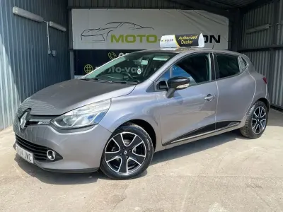 Used Renault Clio Dynamique 75 HP (55 kW) 2014 Grey Hatchback