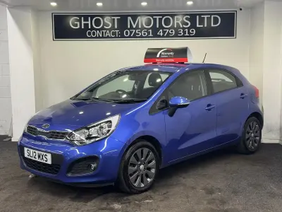 Used Kia Rio 109 HP (80 kW) 2012 Blue Hatchback