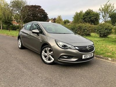 Used Vauxhall Astra SRi 150 HP (110 kW) 2017 Grey Hatchback