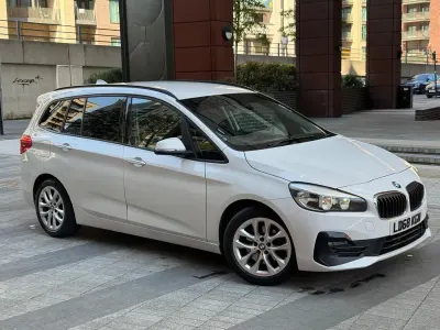 Used BMW 218 Comfort Edition 136 HP (100 kW) 2018 White Estate
