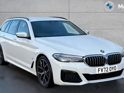 Begagnad BMW 520 M Sport 190 HK (139 kW) 2022 Vit Kombi