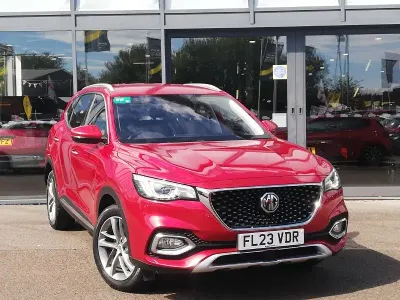 Used MG HS Excite 162 HP (119 kW) 2023 Red SUV