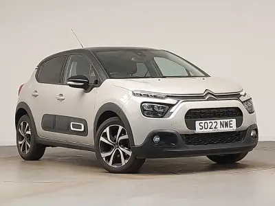 Begagnad Citroën C3 Shine 102 HK (75 kW) 2022 Beige Halvkombi