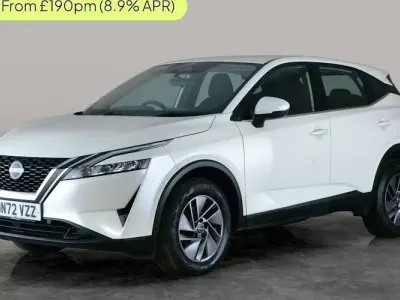 Usado Nissan Qashqai Acenta Premium 140 HP (102 kW) 2022 Branco SUV