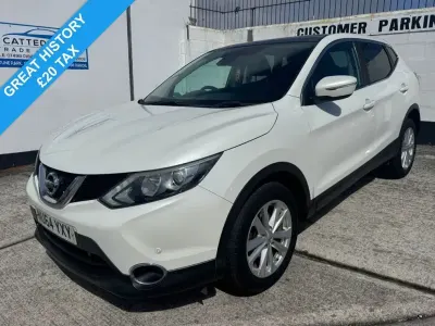 Used Nissan Qashqai Acenta Premium 110 HP (80 kW) 2014 White SUV