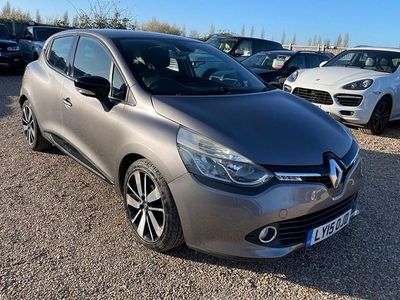 Used Renault Clio IV Dynamique 90 HP (66 kW) 2015 Grey Hatchback