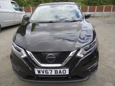 Used Nissan Qashqai Acenta 115 HP (84 kW) 2017 Black SUV