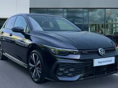 New VW Golf VIII GTE 272 HP (200 kW) 2026 Grenadilla black metallic Hatchback