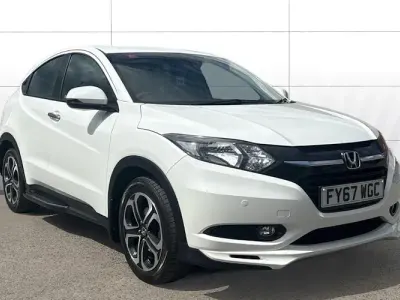 Käytetty Honda HR-V Hybrid 120 HP (88 kW) 2018 Katumaasturi