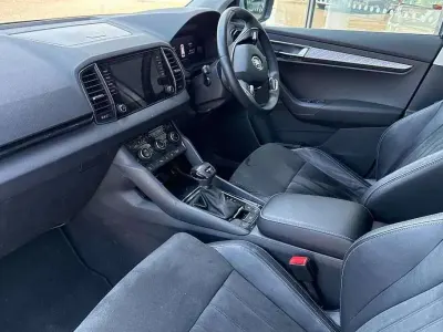 Used Skoda Karoq SE L 150 HP (110 kW) 2023 Brilliant silver metallic SUV