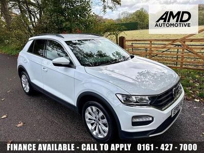 White Used 2019 VW T-Roc SE SUV | £11,750 (Fair price)