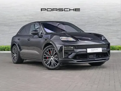 Used Porsche Macan Turbo 469 kW (639 HP) 2025 Black SUV