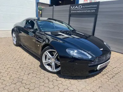 Used Aston Martin Vantage 420 HP (308 kW) 2010 Black Coupe