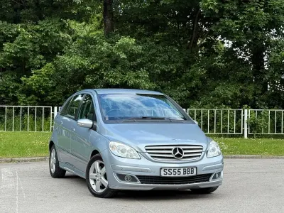 Used Mercedes B200 SE 2005 Blue MPV