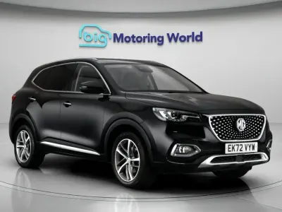 Used MG HS Exclusive 162 HP (119 kW) 2022 Black SUV