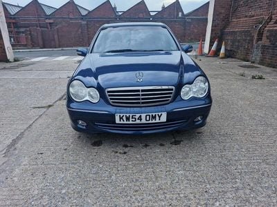 Mercedes C180