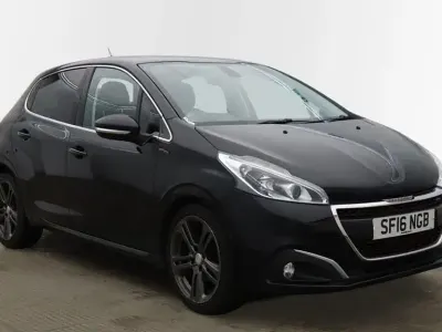Second-hand Peugeot 208 GT-line 110 CP (80 kW) 2016 Negru Hatchback
