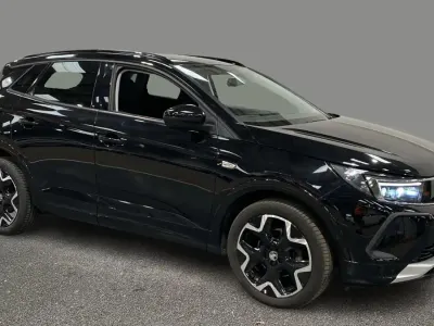 Used Vauxhall Grandland X Ultimate 130 HP (95 kW) 2023 Black SUV