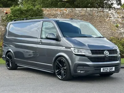 Usado VW Transporter Highline 148 CV (108 kW) 2021 Gris Van