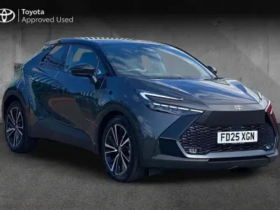 Used Toyota C-HR 138 HP (101 kW) 2025 Decuma grey SUV