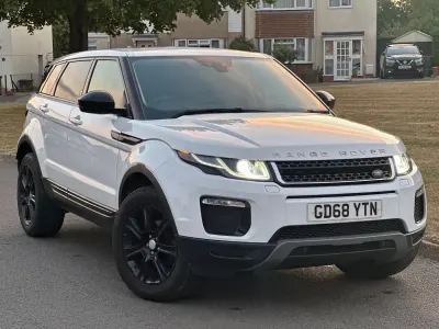 Used Land Rover Range Rover evoque SE 150 HP (110 kW) 2018 White Estate