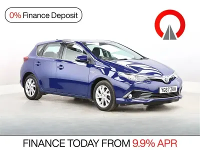 Used Toyota Auris Hybrid
