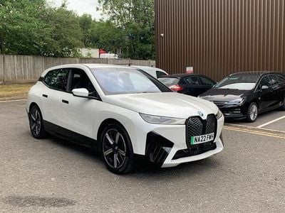 BMW iX