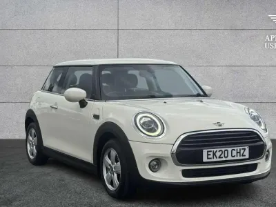Używany Mini Cooper Classic 134 KM (98 kW) 2020 Biały Hatchback