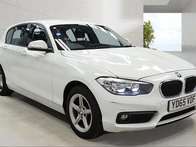 Used BMW 118 Comfort Edition 2015 White Hatchback