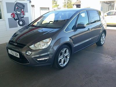 Begagnad Ford S-MAX Titanium 115 HK (84 kW) 2012 Brun Minibuss