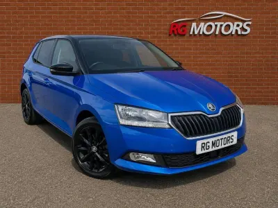 Begagnad Skoda Fabia Colour Edition 95 HK (69 kW) 2018 Blå Halvkombi