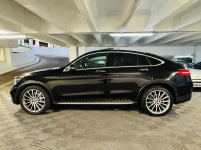 Used Mercedes GLC250 AMG Line Premium 211 HP (155 kW) 2018 Black SUV