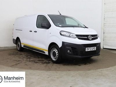 Used Vauxhall Vivaro S 100 HP (73 kW) 2022 White MPV