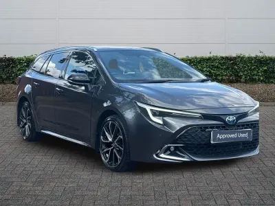 Used Toyota Corolla 140 HP (102 kW) 2025 Grey Estate