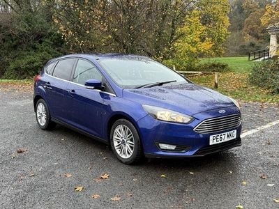 Used Ford Focus Zetec 125 HP (91 kW) 2017 Blue Hatchback