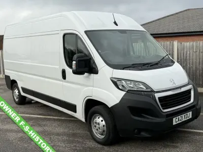 Second-hand Peugeot Boxer S 2021 Alb Van