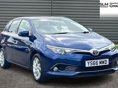 used Toyota Auris Hybrid 