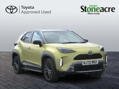 Used Toyota Yaris Hybrid 2022 Yellow Hatchback