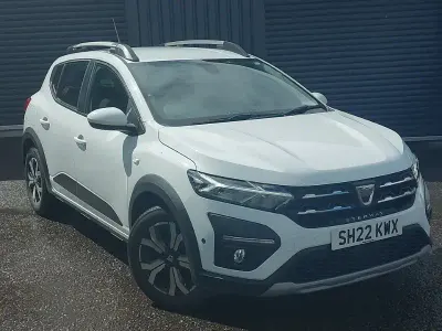 Used Dacia Sandero Prestige 91 HP (66 kW) 2022 White Hatchback