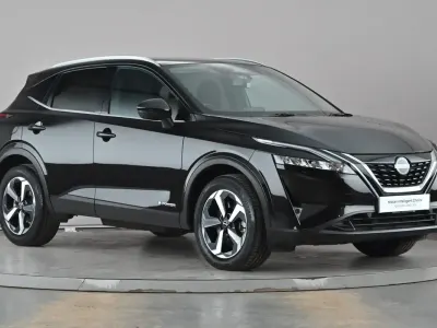 Used Nissan Qashqai N-Connecta 190 HP (139 kW) 2024 Black SUV