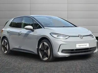 Used VW ID.3 Pro 150 kW (204 HP) 2026 Moonstone grey with solid black roof Hatchback